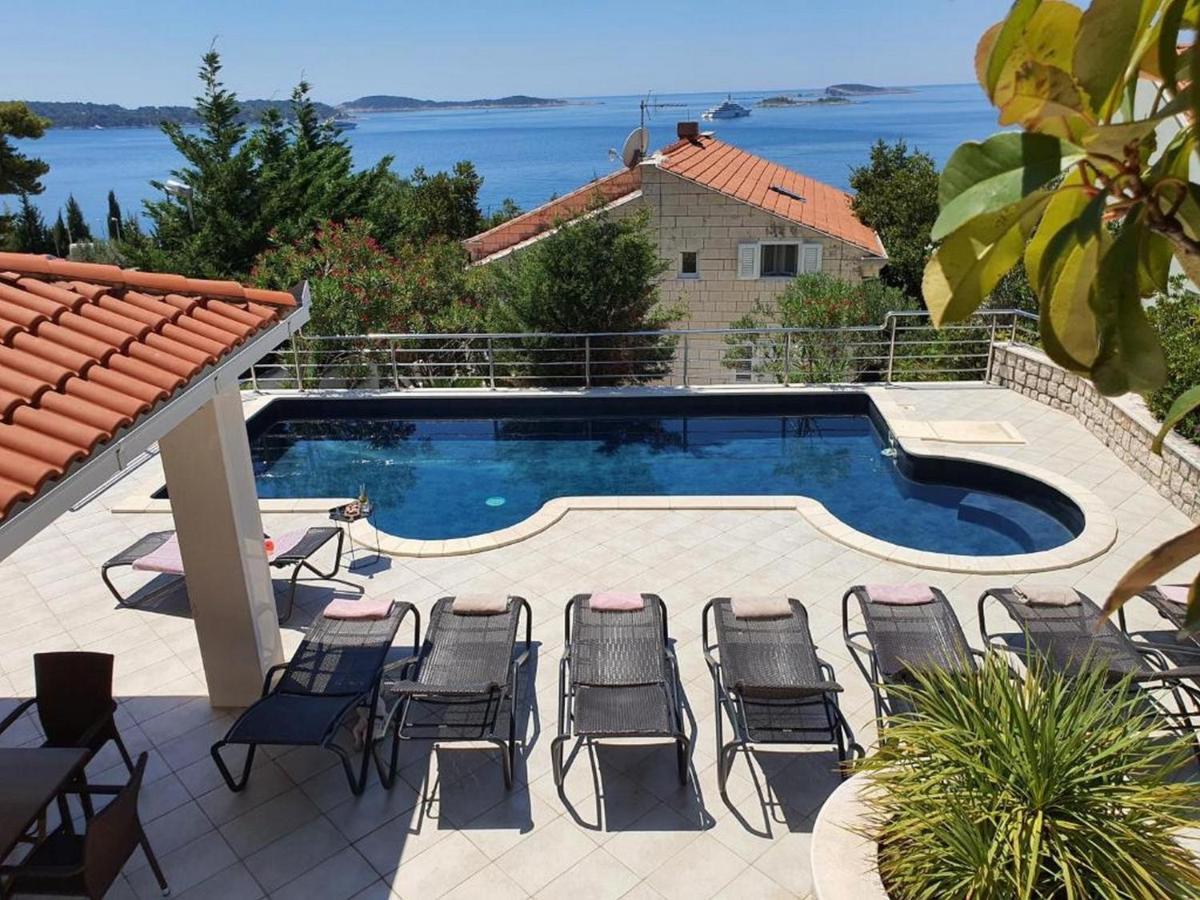 Apartments Villa Melita Dubrovnik Mlini Bagian luar foto