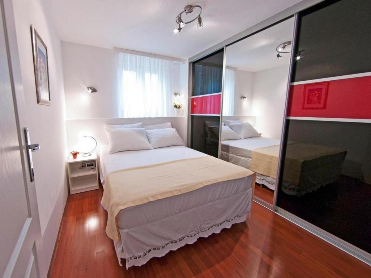 Apartments Villa Melita Dubrovnik Mlini Bagian luar foto