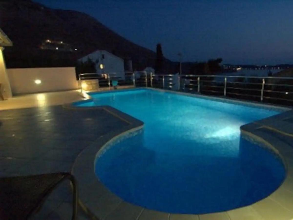 Apartments Villa Melita Dubrovnik Mlini Bagian luar foto